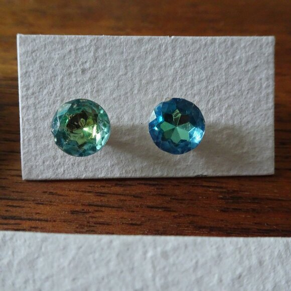 Lot of Vintage Earrings - Picture 6 of 12